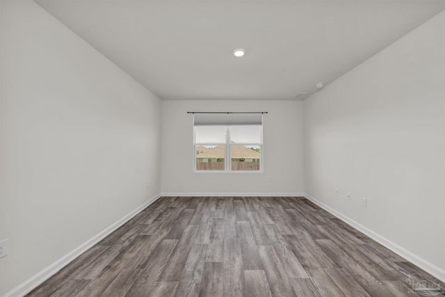 5557 Galahad Trl, Milton, FL 32583