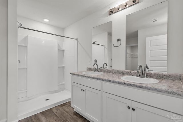 5557 Galahad Trl, Milton, FL 32583