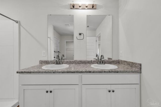 5557 Galahad Trl, Milton, FL 32583