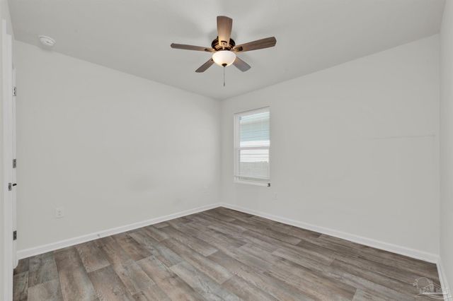 5557 Galahad Trl, Milton, FL 32583