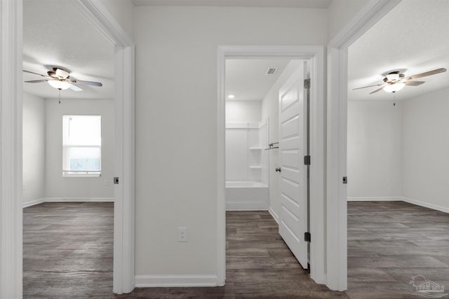 5557 Galahad Trl, Milton, FL 32583