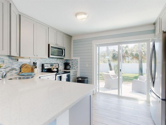 16 HILLSIDE DRIVE, New Smyrna Beach, FL 32169