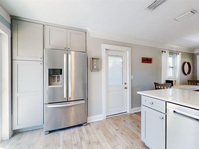 16 HILLSIDE DRIVE, New Smyrna Beach, FL 32169