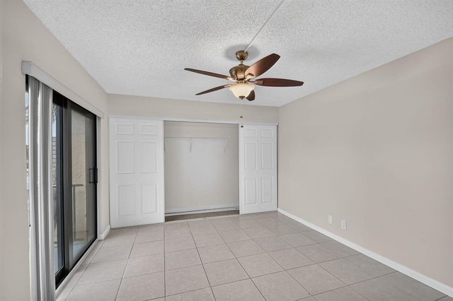744 Springdale Circle, Palm Springs, FL 33461