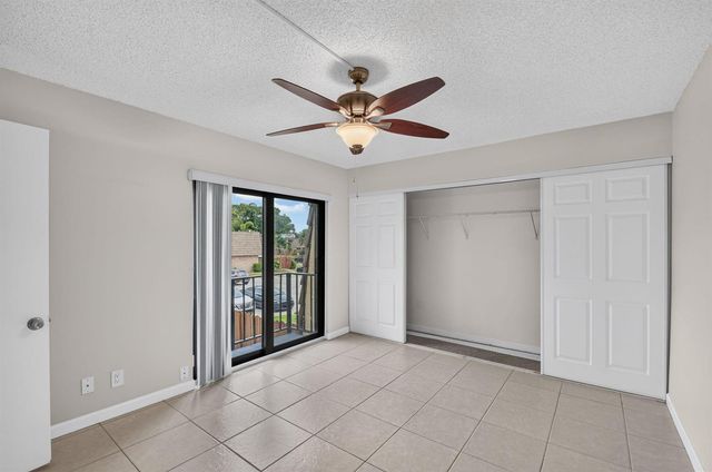 744 Springdale Circle, Palm Springs, FL 33461