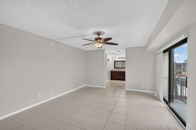 744 Springdale Circle, Palm Springs, FL 33461