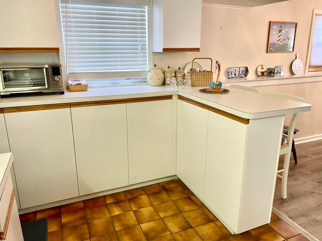 19 Maine Avenue, West Yarmouth, MA 02673