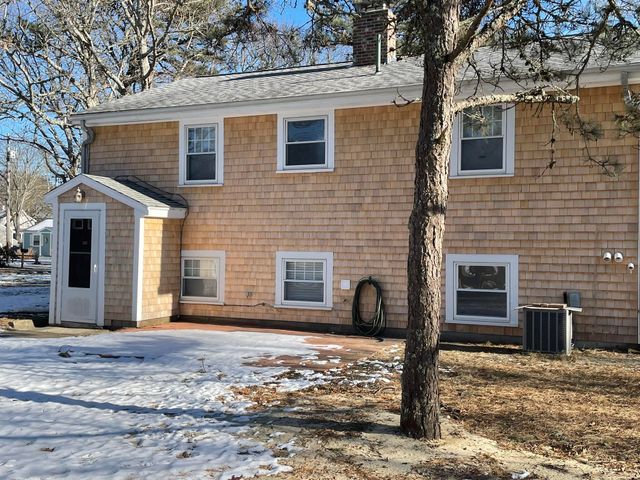 19 Maine Avenue, West Yarmouth, MA 02673