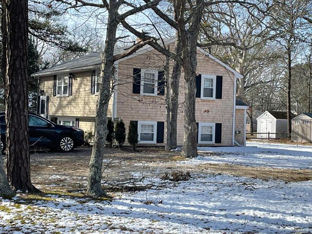 19 Maine Avenue, West Yarmouth, MA 02673