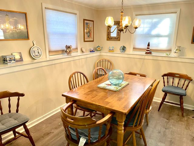 19 Maine Avenue, West Yarmouth, MA 02673