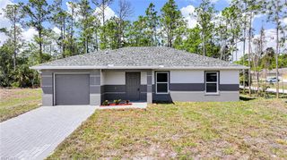 2009 Voss CT, Lehigh Acres, FL 33972