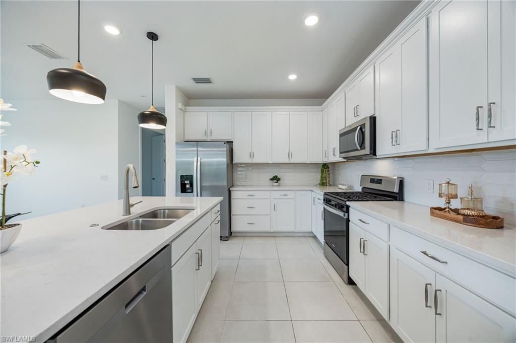 10335 Ventana LN, NAPLES, FL 34120 — photo 4