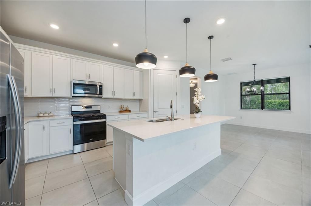 10335 Ventana LN, NAPLES, FL 34120 — photo 5