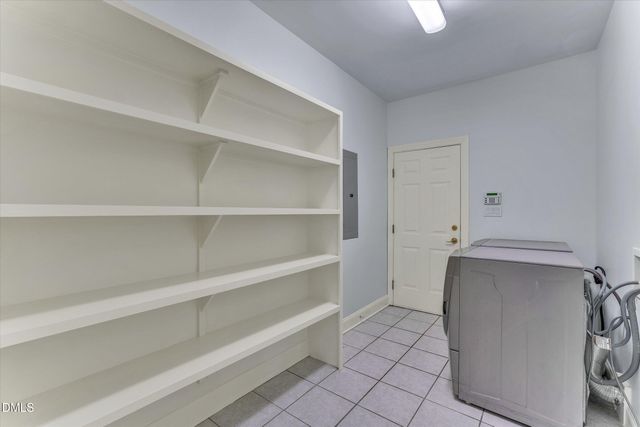 7804 Umstead Forest Drive, Raleigh, NC 27612