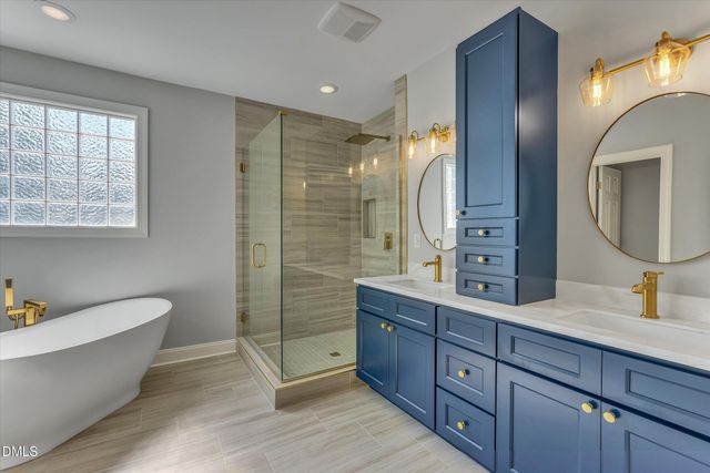7804 Umstead Forest Drive, Raleigh, NC 27612