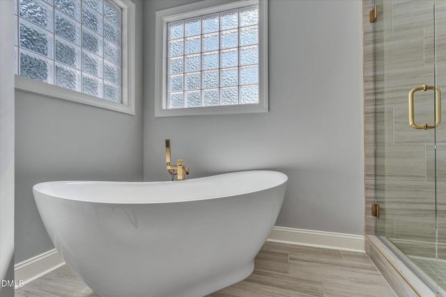 7804 Umstead Forest Drive, Raleigh, NC 27612