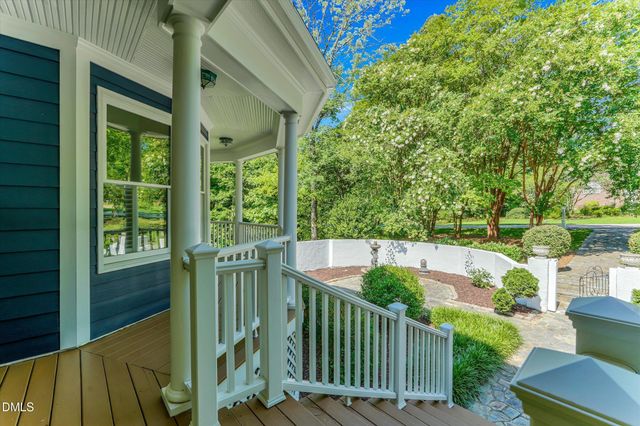 7804 Umstead Forest Drive, Raleigh, NC 27612
