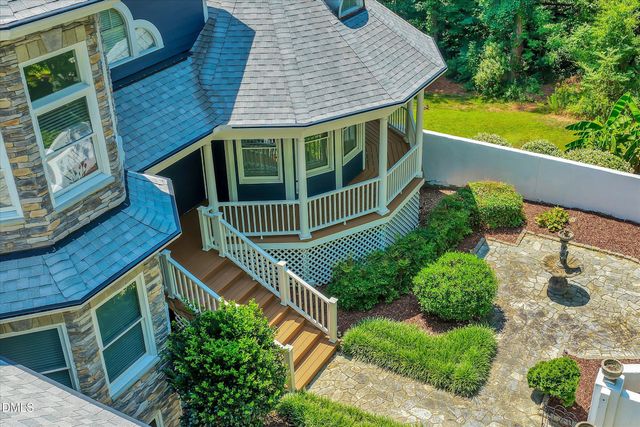7804 Umstead Forest Drive, Raleigh, NC 27612