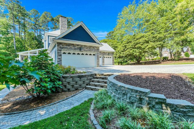 7804 Umstead Forest Drive, Raleigh, NC 27612