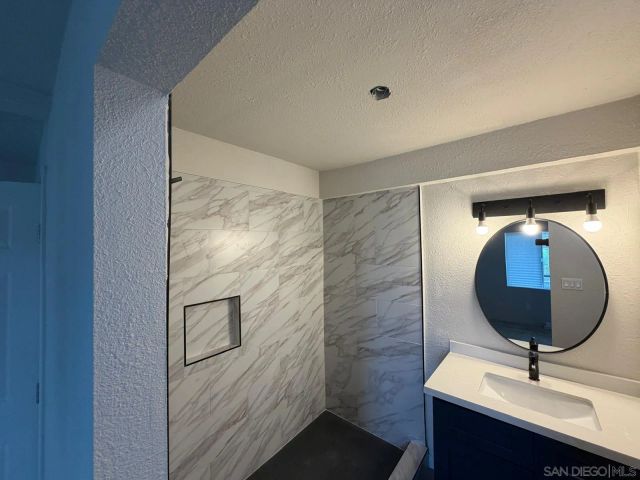 2959 Ridgeway Dr, National City, CA 91950