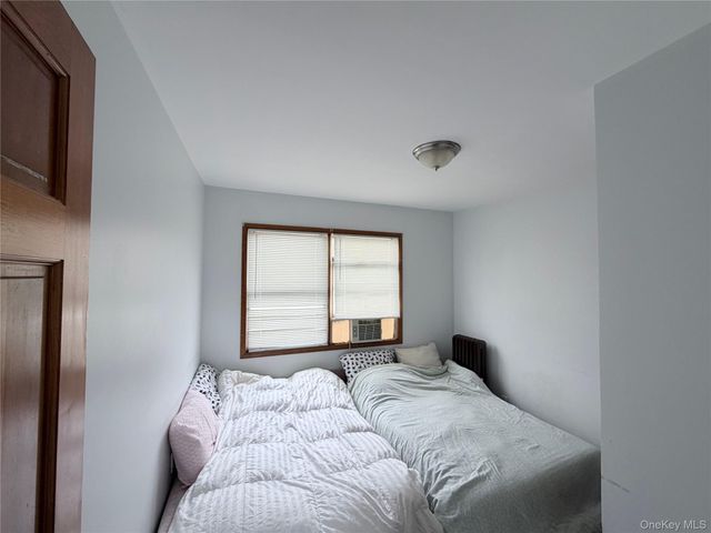 34 Parkside Drive, Jericho, NY 11753