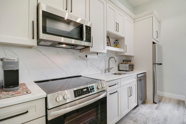 10735 Lantana Road Gh, Lake Worth, FL 33449