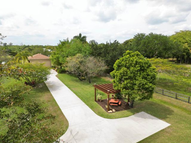 10735 Lantana Road Gh, Lake Worth, FL 33449