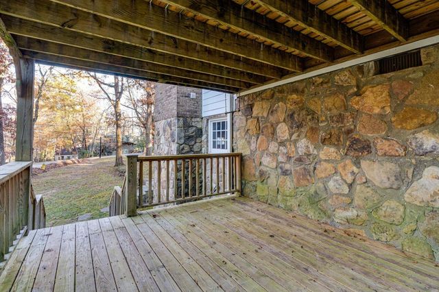 101 Hardy Road, Lookout Mountain, GA 30750