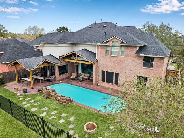 12711 Rock Falls Way, Houston, TX 77041