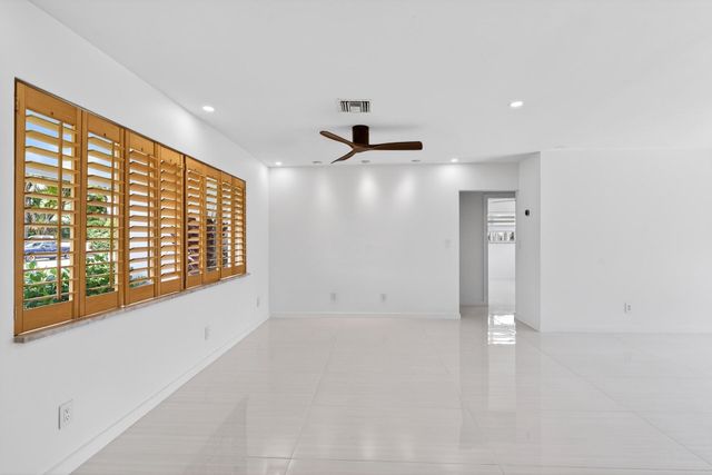 648 NW 30th Court, Wilton Manors, FL 33311