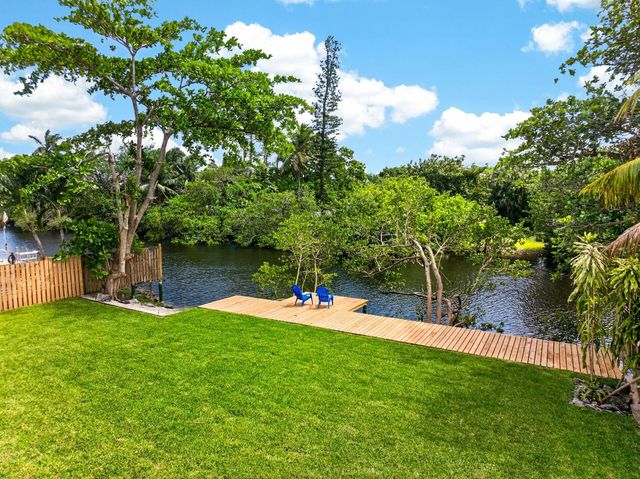 648 NW 30th Court, Wilton Manors, FL 33311