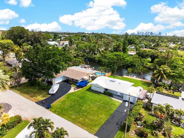 648 NW 30th Court, Wilton Manors, FL 33311