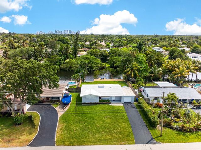 648 NW 30th Court, Wilton Manors, FL 33311