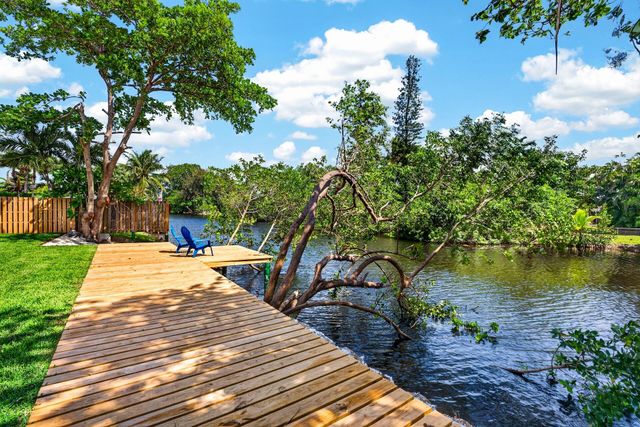 648 NW 30th Court, Wilton Manors, FL 33311