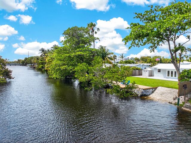 648 NW 30th Court, Wilton Manors, FL 33311