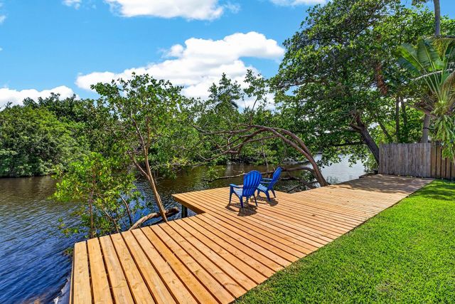 648 NW 30th Court, Wilton Manors, FL 33311