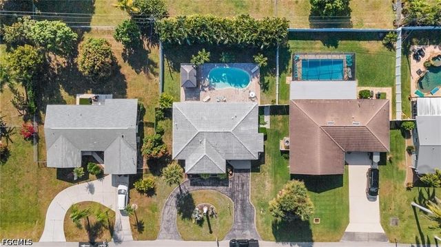 616 El Dorado PKWY E, Cape Coral, FL 33904