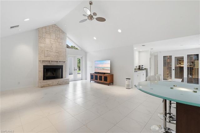 15821 Shamrock DR, Fort Myers, FL 33912