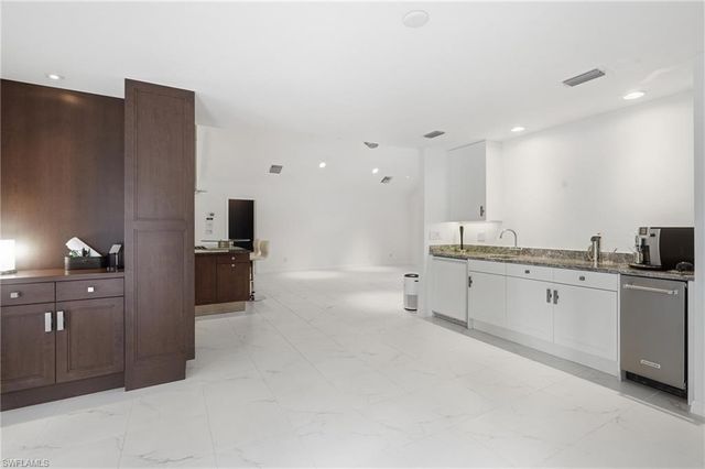 15821 Shamrock DR, Fort Myers, FL 33912