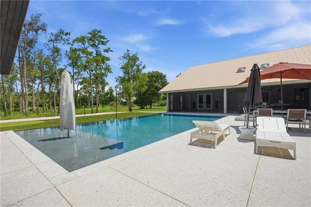 15821 Shamrock DR, Fort Myers, FL 33912