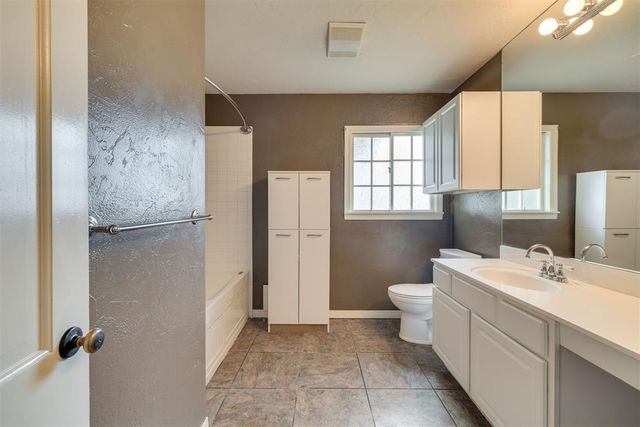 4813 Larissa Lane, Oklahoma City, OK 73112