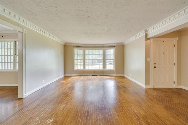 4813 Larissa Lane, Oklahoma City, OK 73112