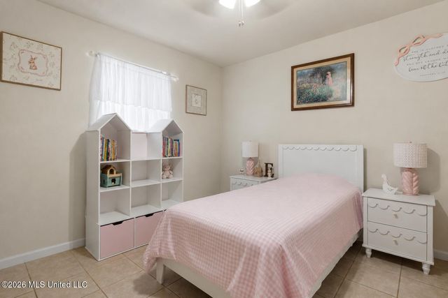 6032 E Oktibbeha Street, Bay Saint Louis, MS 39520