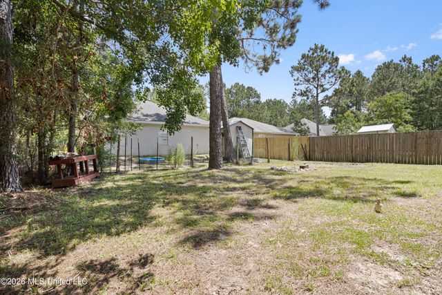 6032 E Oktibbeha Street, Bay Saint Louis, MS 39520