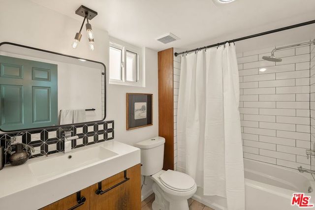 3439 Keystone Avenue 1, Los Angeles, CA 90034