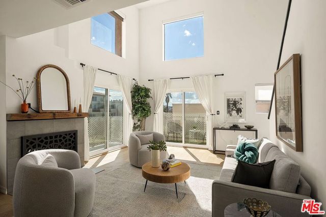 3439 Keystone Avenue 1, Los Angeles, CA 90034