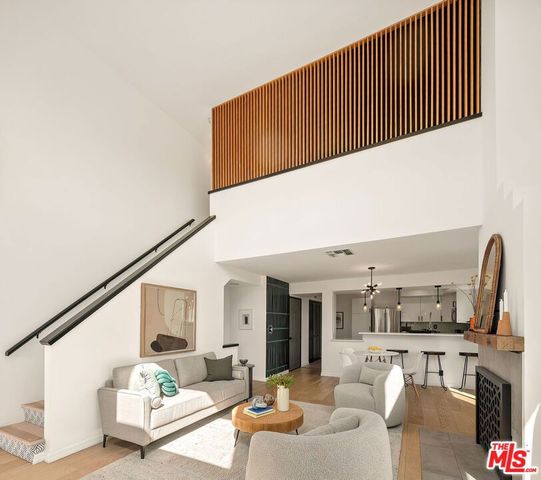 3439 Keystone Avenue 1, Los Angeles, CA 90034