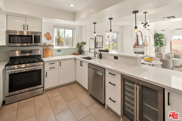 3439 Keystone Avenue 1, Los Angeles, CA 90034