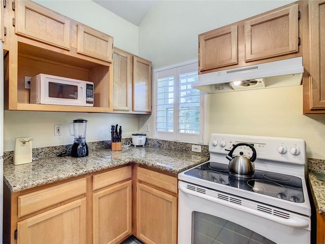 3002 BONFIRE BEACH DRIVE 202, Kissimmee, FL 34746