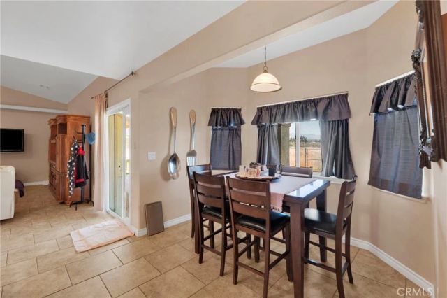 12472 Oasis Road, Pinon Hills, CA 92372